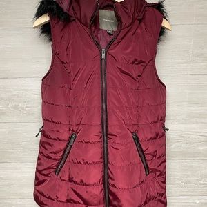| Maurice’s | hooded vest. Size XL.